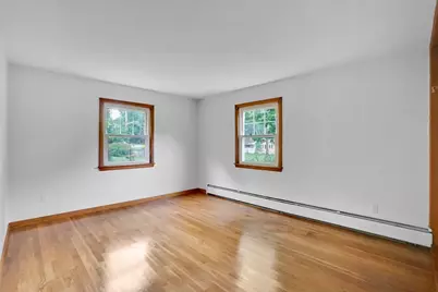 133 Mosier St, South Hadley, MA 01075 - Photo 16