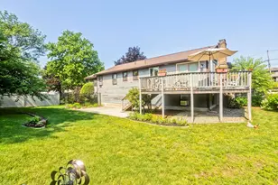 9 Dowds Ln, Chicopee, MA 01020 - Photo 30