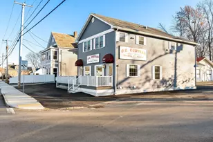 381 Summer St, Fitchburg, MA 01420 - Photo 2