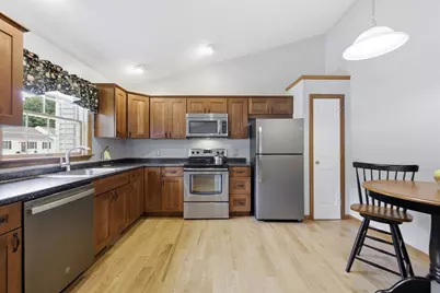 19 Rosewood Ln #19, Southwick, MA 01077 - Photo 6
