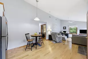 19 Rosewood Ln, Southwick, MA 01077 - Photo 10