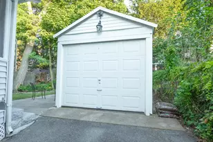 10 Agawam St, Boston, MA 02122 - Photo 34