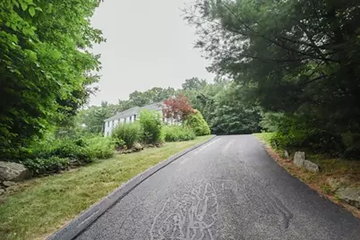 8 Martin Rd, Brookfield, MA 01506 - Photo 2