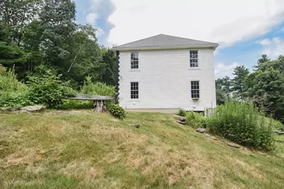 8 Martin Rd, Brookfield, MA 01506 - Photo 4