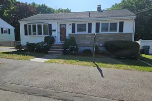 22 O'Callaghan Way, Lynn, MA 01905 - Photo 1