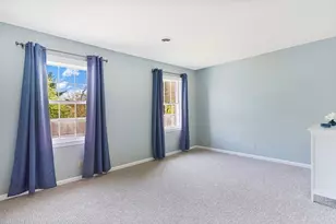 39 Yorktown Dr, Springfield, MA 01108 - Photo 18