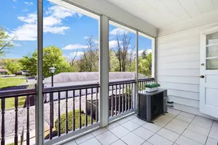 39 Yorktown Dr, Springfield, MA 01108 - Photo 16
