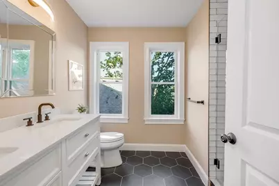 6 Greenleaf Ave #2, Medford, MA 02155 - Photo 20
