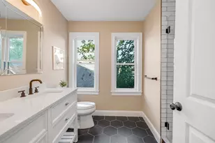 6 Greenleaf Ave, Medford, MA 02155 - Photo 20
