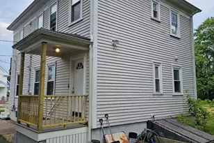 7 Taylor St, Taunton, MA 02780 - Photo 10