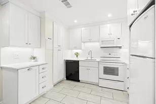 666 Main St, Winchester, MA 01890 - Photo 16
