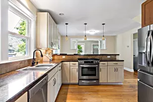 1159 Somerset Ave, Dighton, MA 02764 - Photo 14