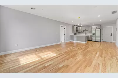 585 Washington St #model, Quincy, MA 02169 - Photo 6