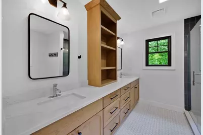 1322 Center St, Ludlow, MA 01056 - Photo 20