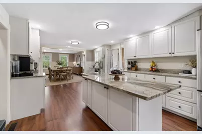 293 West St, Lunenburg, MA 01462 - Photo 4