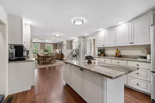 293 West St, Lunenburg, MA 01462 - Photo 4