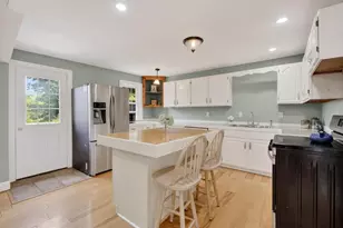 5 Ripley Rd, Westminster, MA 01473 - Photo 2
