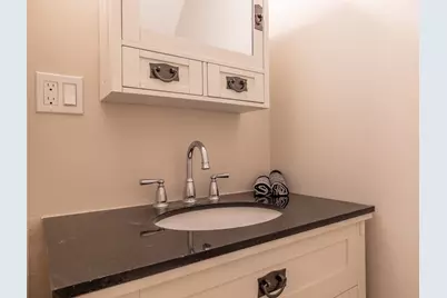 482 Broadway #2, Somerville, MA 02145 - Photo 12