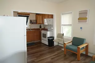 170 Middleboro Ave, Taunton, MA 02718 - Photo 4