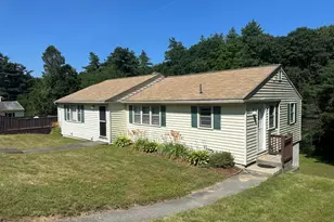 11 Woodside Dr, Sterling, MA 01564 - Photo 2
