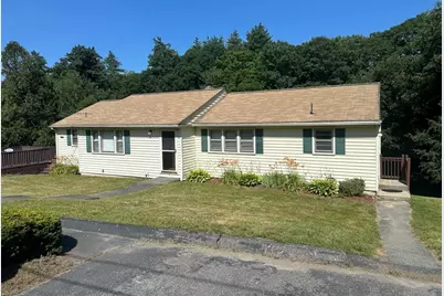 11 Woodside Dr #A, Sterling, MA 01564 - Photo 1