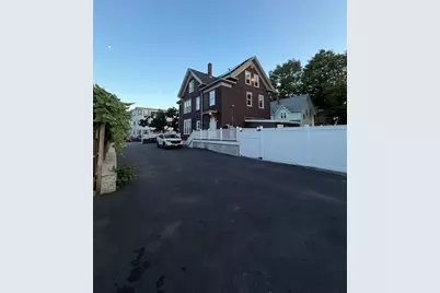 35 Florance St #2, Brockton, MA 02301 - Photo 2