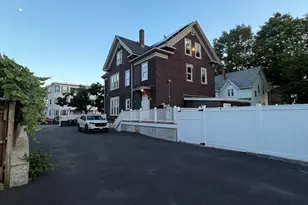 35 Florance St, Brockton, MA 02301 - Photo 2