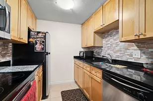 84 Grant St, Somerville, MA 02145 - Photo 2
