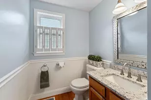 29 Lamplighter Ln, Chelmsford, MA 01863 - Photo 6