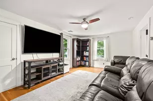 31 Lincoln St, Methuen, MA 01844 - Photo 12