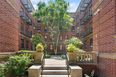 42 Linnaean Street #2, Cambridge, MA 02138 - Photo 2