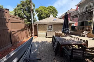 11 Grant St, Boston, MA 02125 - Photo 16