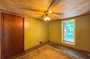 332 Batchelor St, Granby, MA 01033 - Photo 12