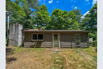 332 Batchelor St, Granby, MA 01033 - Photo 4