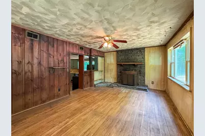 332 Batchelor St, Granby, MA 01033 - Photo 20