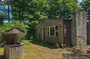 332 Batchelor St, Granby, MA 01033 - Photo 26