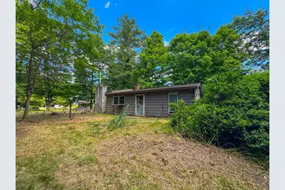 332 Batchelor St, Granby, MA 01033 - Photo 28