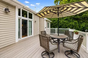 19 Forestview Dr, Fairhaven, MA 02719 - Photo 28