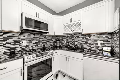 140 Chestnut St #706, Springfield, MA 01103 - Photo 10