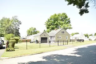 43 Barton St, Springfield, MA 01104 - Photo 22