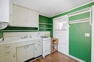 98 Conway St, Greenfield, MA 01301 - Photo 32