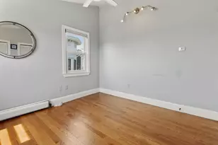 17 Sackville St, Boston, MA 02129 - Photo 22