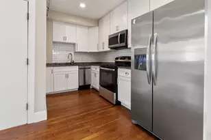 17 Sackville St, Boston, MA 02129 - Photo 4