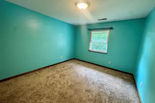 1940 Phillips Rd, New Bedford, MA 02745 - Photo 12