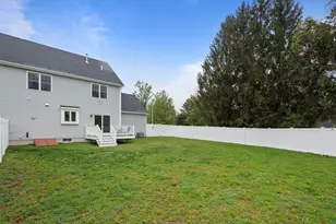 413 South St, Foxboro, MA 02035 - Photo 34