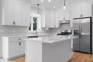 413 South St, Foxboro, MA 02035 - Photo 4