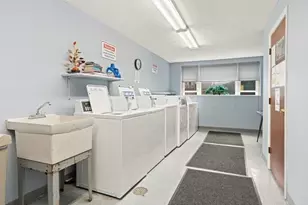924 Main St, Woburn, MA 01801 - Photo 12