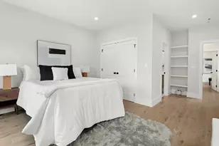 140 Pearl St, Somerville, MA 02145 - Photo 16