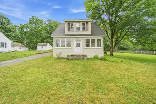 26 Hough Rd, Sutton, MA 01590 - Photo 2