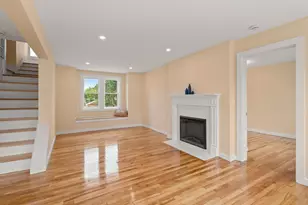 331 Burncoat St, Worcester, MA 01606 - Photo 18